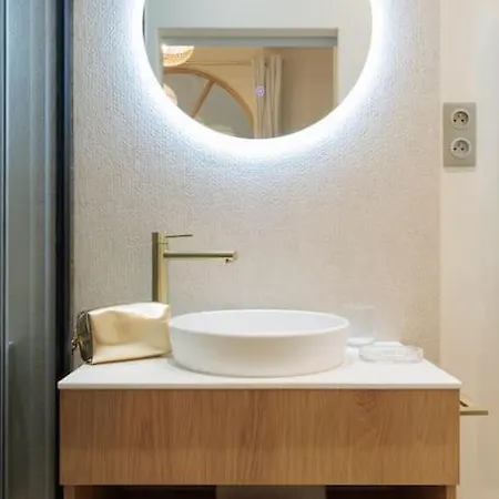 Appartamento New Luxury And Cozy - Notre Dame