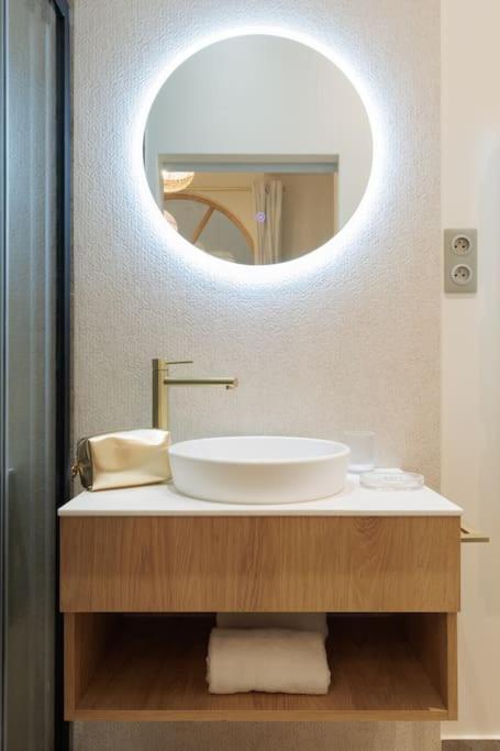Appartamento New Luxury And Cozy - Notre Dame